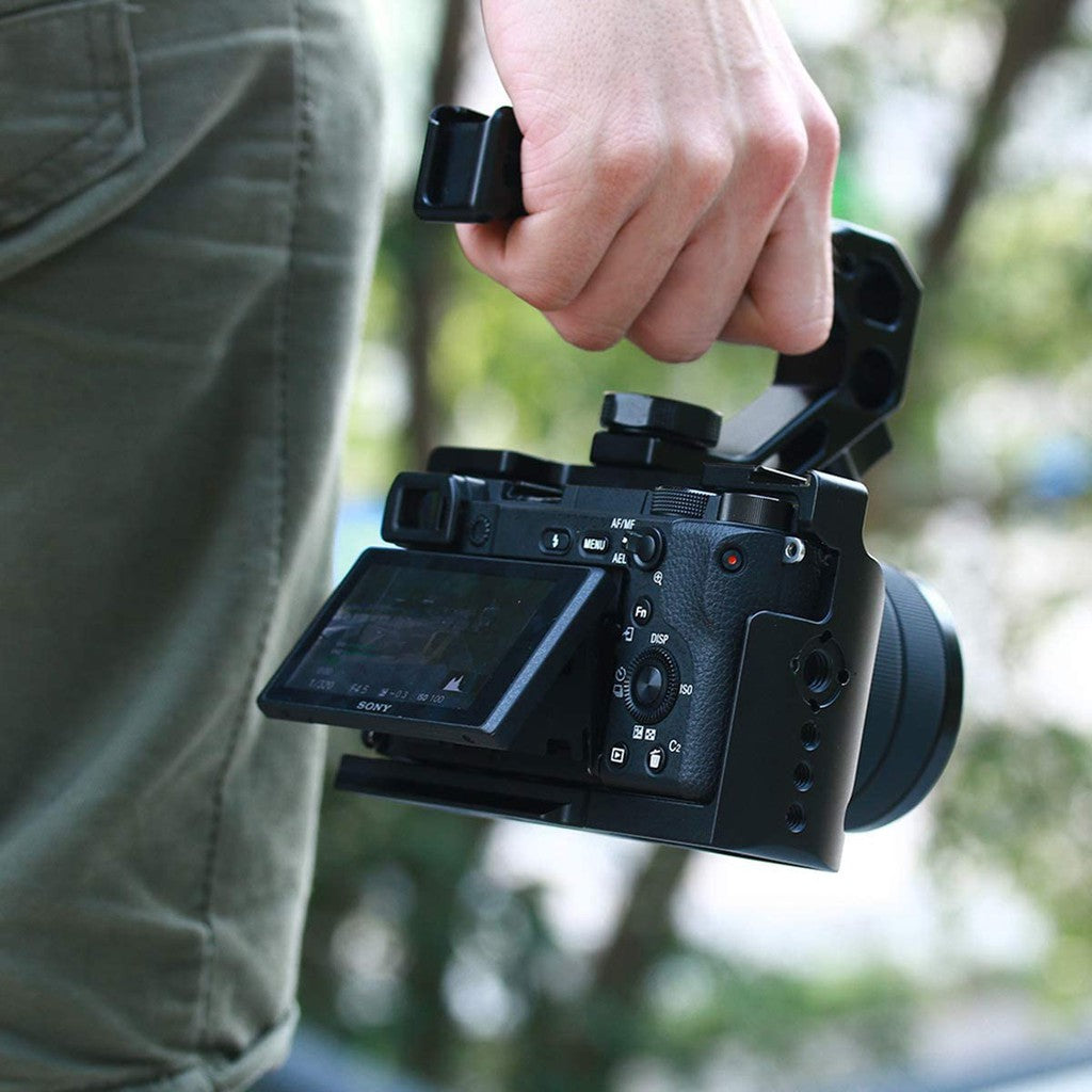 UURig by Ulanzi R008 Top Handle Grip Arri Locating Screw with Cold Shoe Monitor Holder for Cameras