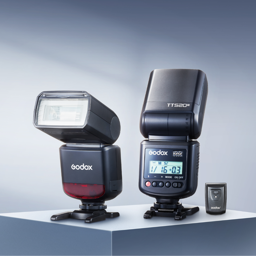 Godox TT520III TT520II ThinkLite Manual Wireless Exterl Camera Flash with 3 Flash Modes, Reflector Diffuser, Vertical / Horizontal Rotation Adjustable Head, Universal Hot Shoe for Studio Lighting and Equipment | TT-520 II TT-520III TT 520III