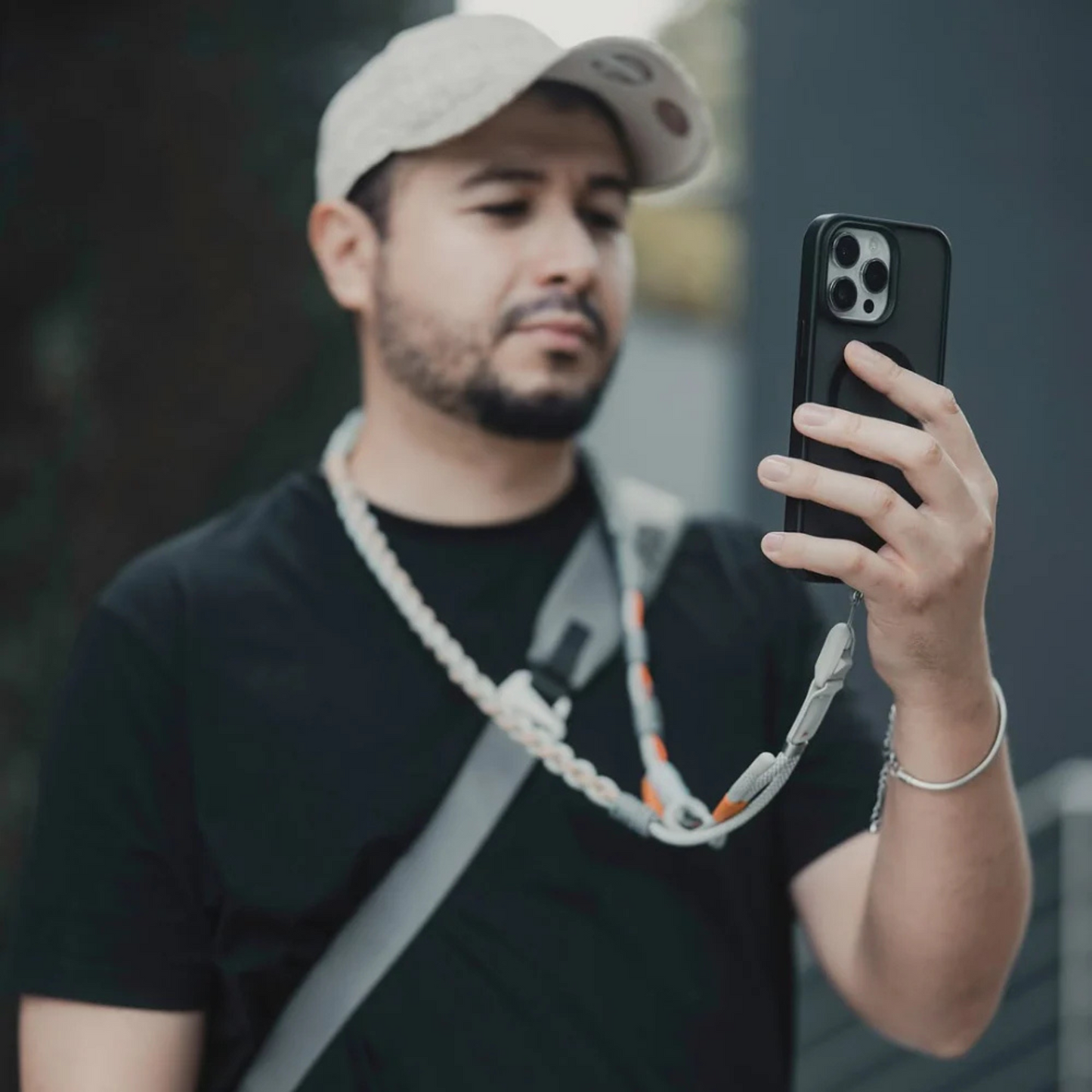 PGYTECH LinkGo Phone Photography Braided Strap with QR Quick Release Strap for Smartphones, 10KG Load Capacity, Adjustable Length and Buckle Design ( Stellar Black, Coral Pink, Sea Blue, Mint Green, Aurora Purple )