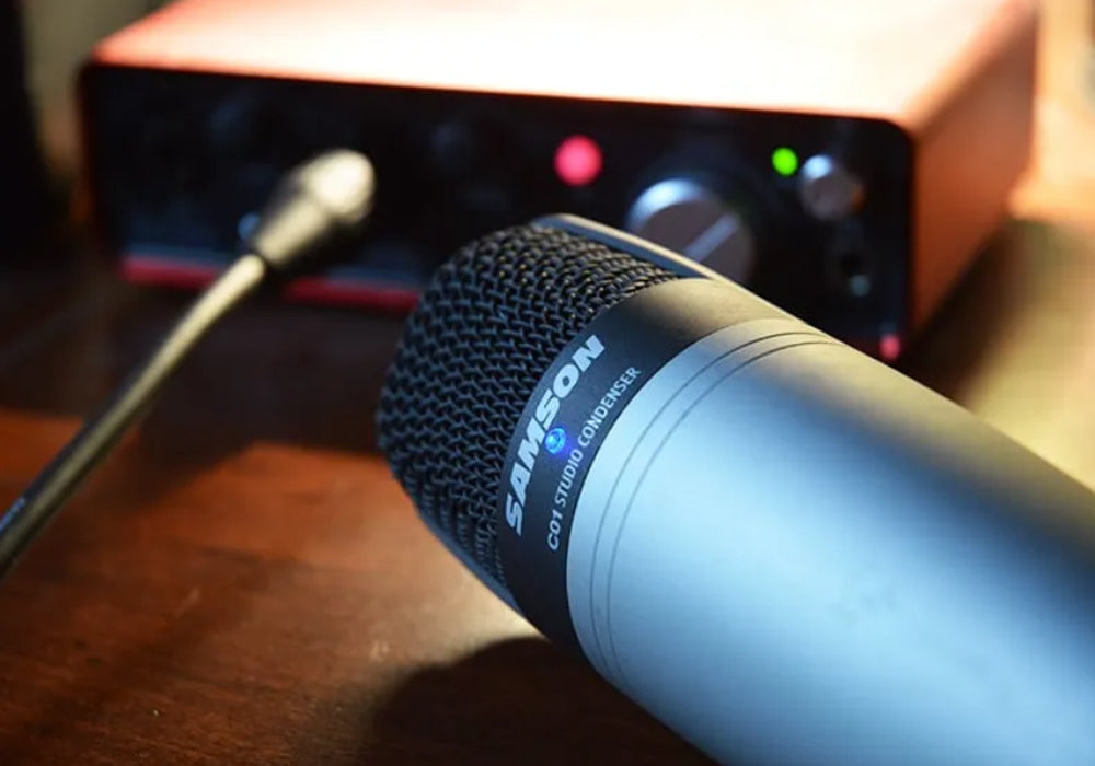 Samson C01 SR850 Cardioid Condenser Microphone Headphone Bundle Kit Set with 10Hz to 30kHz Frequency Response, 19mm Large Diaphragm, Enhanced Ambient Listening, & Gold Plated XLR Connector for Studio, Podcast, Recordings, Acoustics
