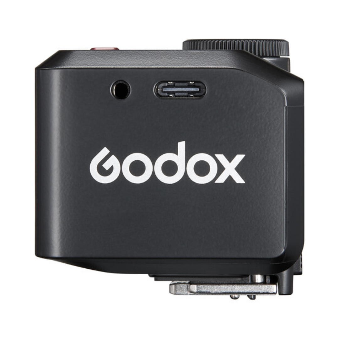 Godox iT30PRO Mini Pocket Flash for Sony  / Canon / Nikon / Olympus / Panasonic TTL Camera with 2.4GHz Wireless Control, 2.8" Touchscreen Controls, USB Type-C Interface, 900mAh Battery Max 560 Full Power for Studio Photography