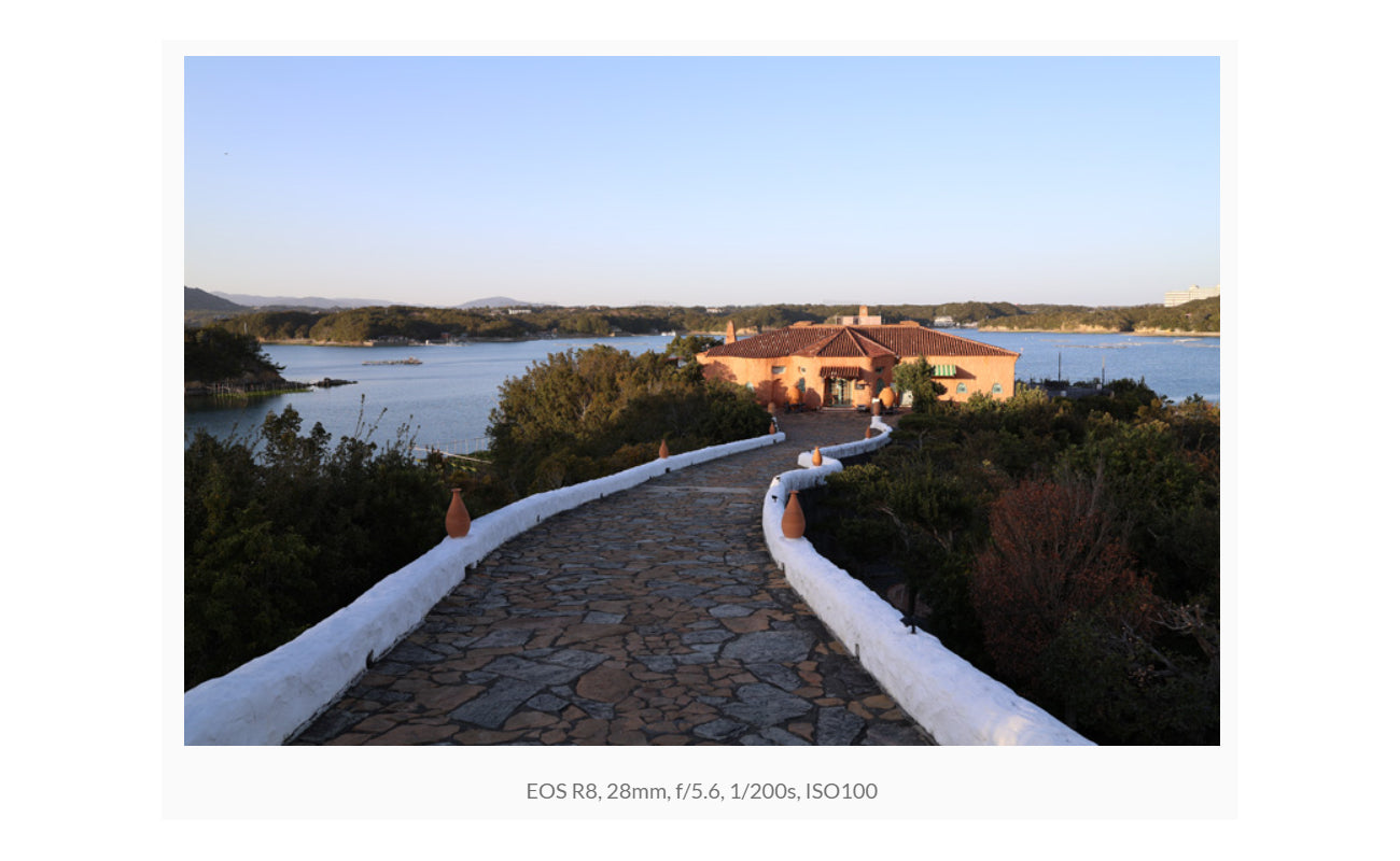 Canon RF 28mm f/2.8 STM Wide-Angle Prime Lens for RF-Mount Full-frame Mirrorless Digital Cameras