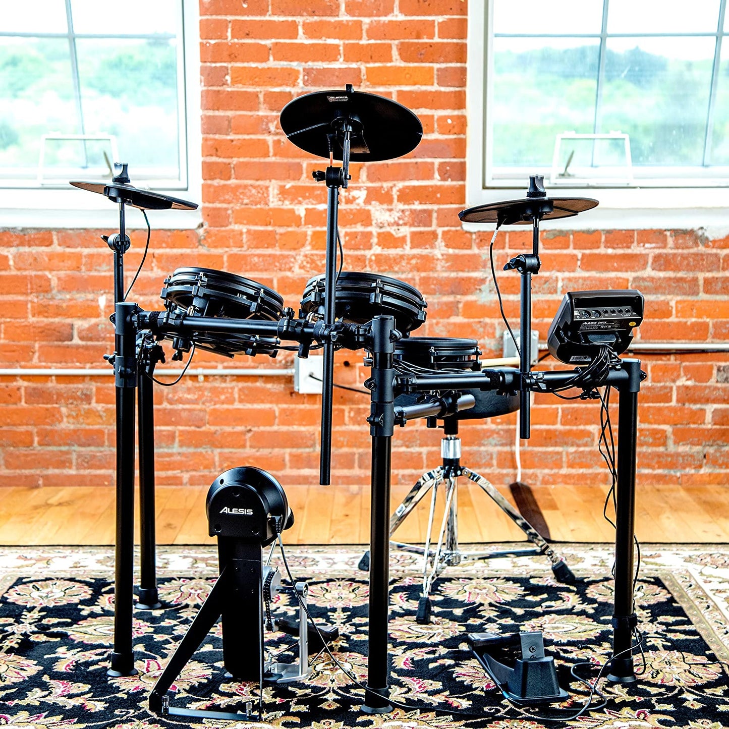 Alesis Nitro Mesh Kit 8 Piece All Mesh Electronic Drum Kit with Super Solid Aluminum Rack Drum Sticks and Drum Key Included