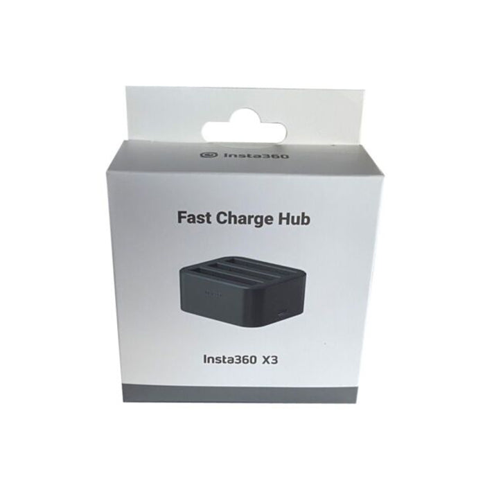 Insta360 1800mAh Fast Charging Battery Charger Hub for X3 with USB Type-C Interface and LED Indicators | CINSAAQ/A
