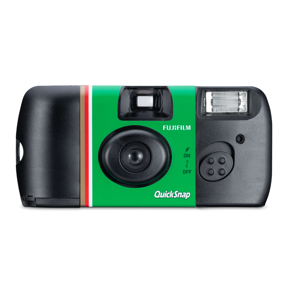Fujifilm QuickSnap Flash Disposable Camera with Fujicolor Superia X-TRA 400 Film, 35mm Format, 400 ISO & 27 Exposure Shots