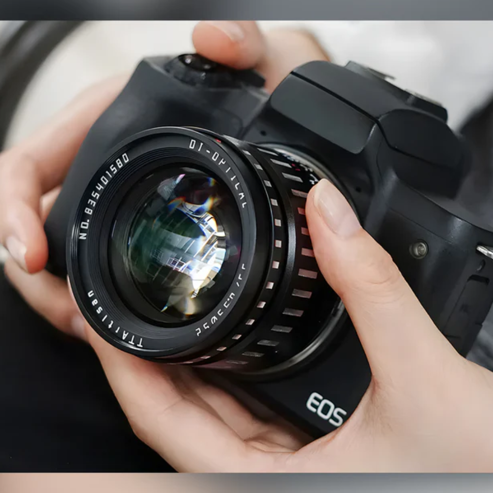 TTArtisan 50mm F/0.95 APS-C Format Portrait Prime Lens for Sony E | Nikon Z | M43 | Leica L | FUJIFILM X | Canon RF Mount Mirrorless Cameras Large Aperture MF Manual Focus Full Metal Body for Dreamy Bokeh & Low Light Photography