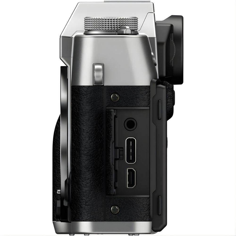 FUJIFILM X-T30 III Mirrorless Camera with XC 13-33mm f/3.5-6.3 OIS Lens - Silver