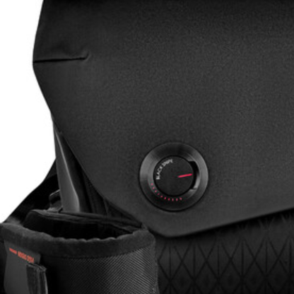 VSGO Black Snipe Camera Messenger Bag 6L