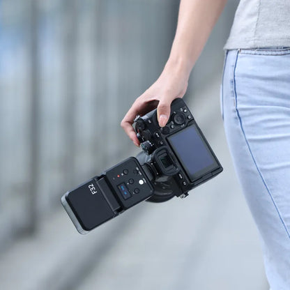 Ulanzi F32 Camera Flash with Universal Hot Shoe with 5600K CCT Color Temperature, GN32 ISO 100, Parameter Setting Display, 90° Up Down Tilt, 1400mAh USB Type-C Charging Port and Diffusion Dome for DSLR Mirrorless Photography