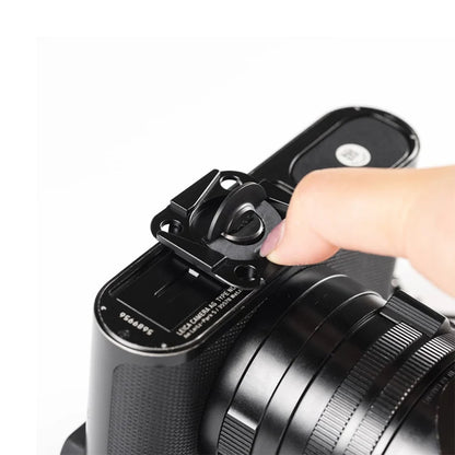 Peak Design Arca-Type QR Quick Release Field Base Plate for Capture V3 Camera Clip, Cameras and Tripods