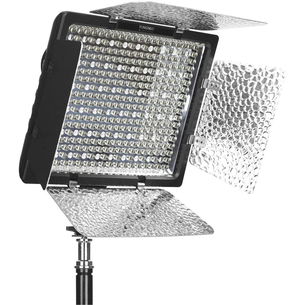 Yongnuo YN300 IV DAYLIGHT Video Light LED Panel Special Scene Modes 3200K-5600K