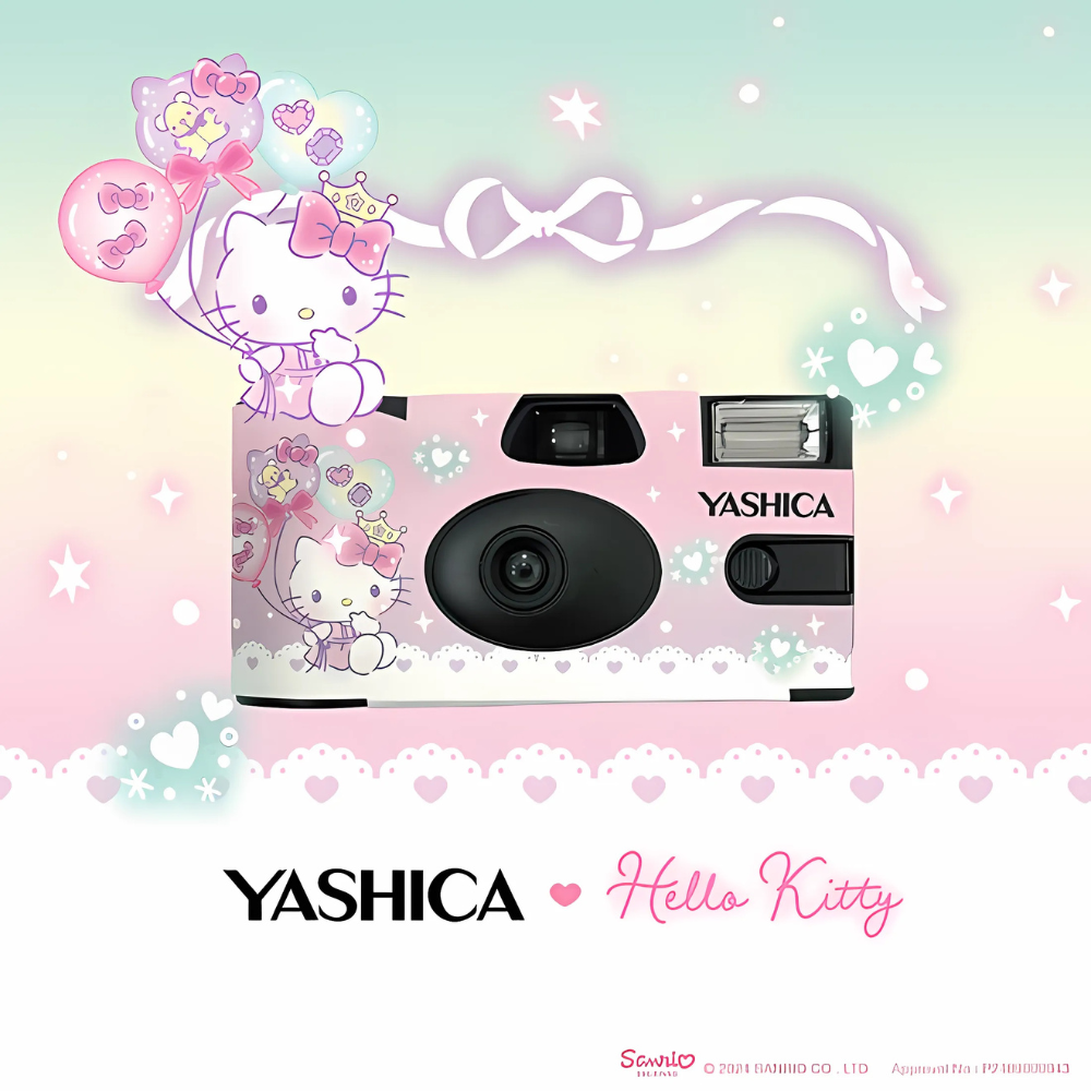 YASHICA x SANRIO Series 35mm ISO 400 F/11 Single Use Film Camera with 27 EXP Exposures for Color Prints and Photography