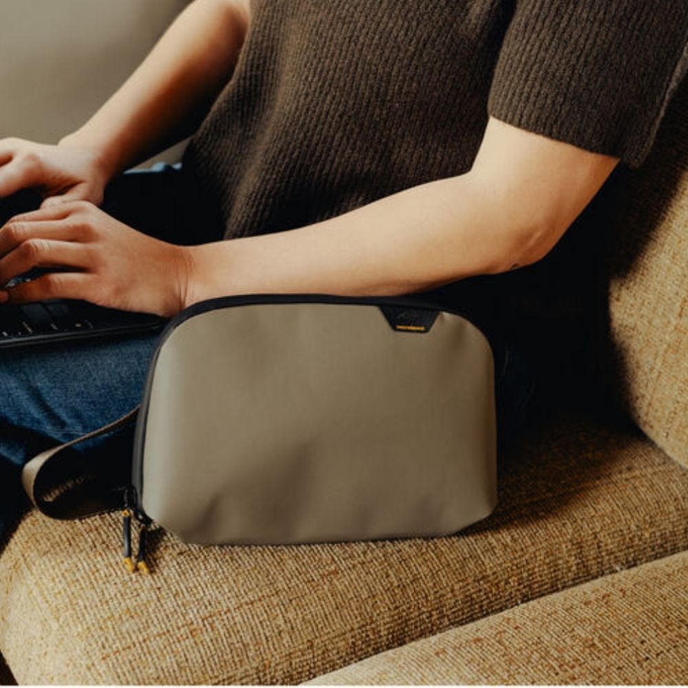 Peak Design Travel Crossbody 3L Sling Bag | Black / Sage / Stone