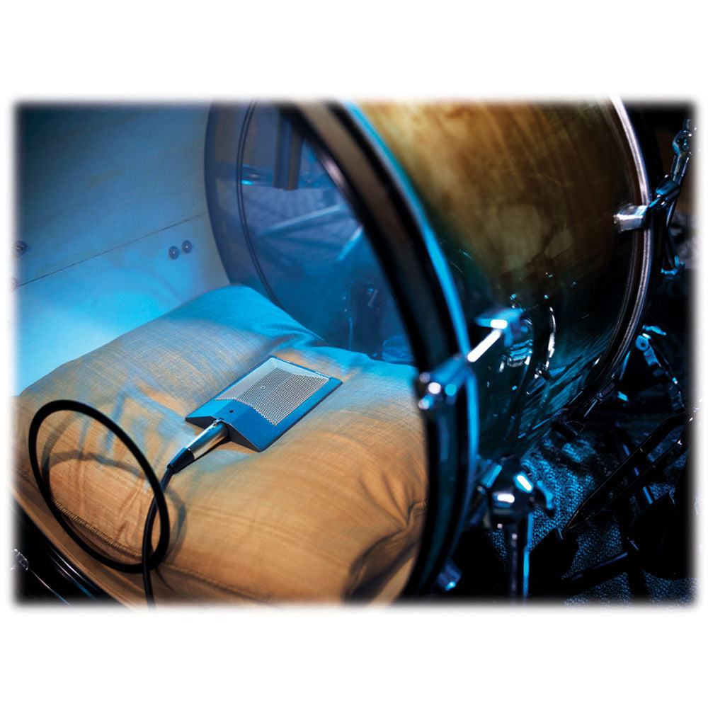 Shure Beta 91A Boundary Microphone Kick Drum Mic for Bass Drums, Piano, Organ & Low-Frequency Instruments with Half Cardioid Condenser Mic and XLR Preamplifier for Music Instruments, Audio and Recording