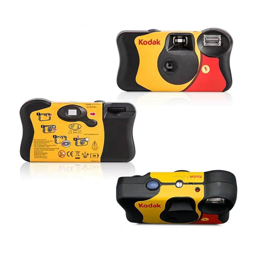 KODAK SUC Daylight / FunSaver Disposable Analog Film Camera with 39 / 27 Exposures Shots, 27 + 12 Sheets, 800 ISO, 35mm Film Format and C-41 Print Process for Point and Shoot Photography