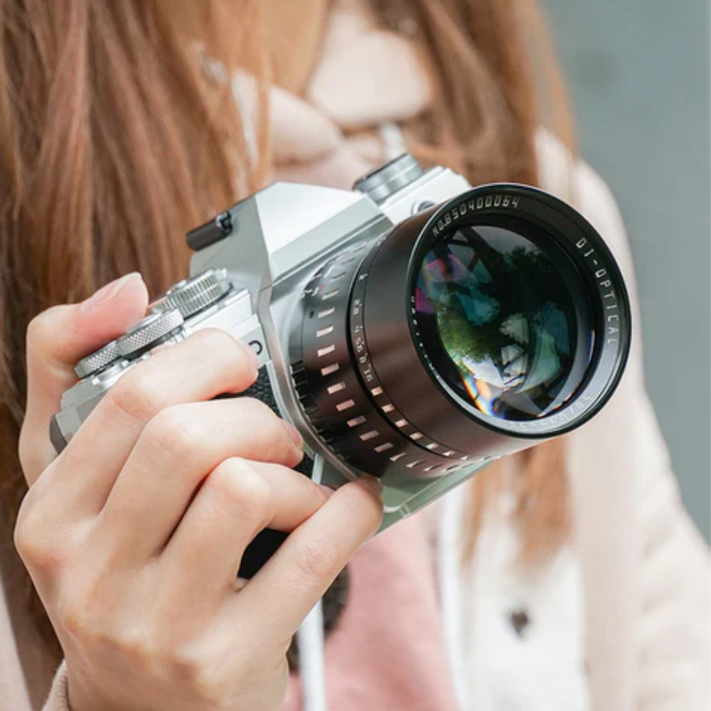 TTArtisan 50mm F/0.95 APS-C Format Portrait Prime Lens for Sony E | Nikon Z | M43 | Leica L | FUJIFILM X | Canon RF Mount Mirrorless Cameras Large Aperture MF Manual Focus Full Metal Body for Dreamy Bokeh & Low Light Photography