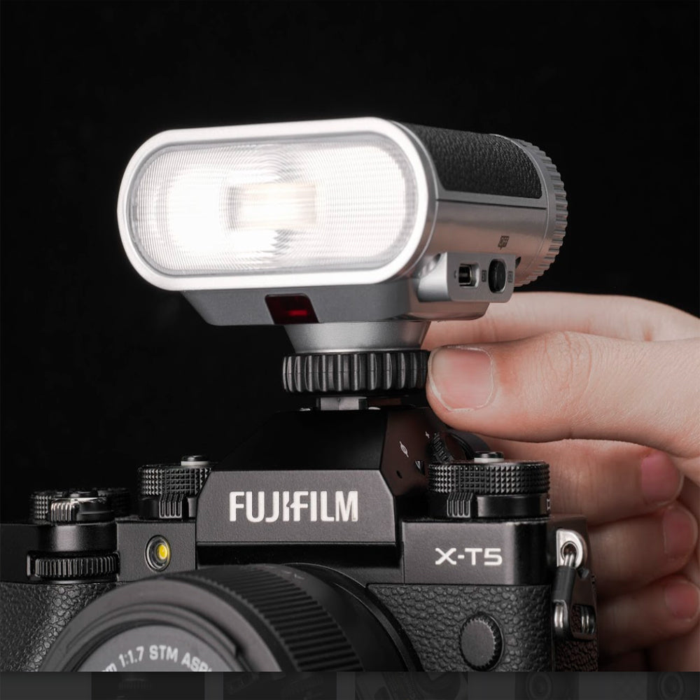 Viltrox Z1 Vintage Camera Flash Retro-Style Compact Speedlight with Manual Mode, GN21 ISO 100, 7-Level Brightness, Lightweight Built-In Rechargeable Battery for DLRS, SLR & Mirrorless Cameras