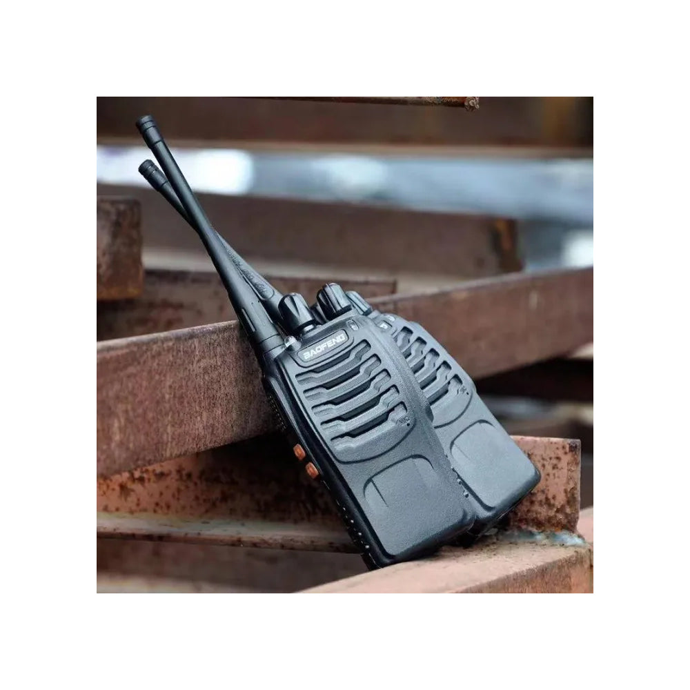 BaoFeng BF-888S (Single & Set of 2/3/4) Walkie-Talkie UHF Transceiver 5W Two-Way Radio with 16 Store Channels, 400-470MHz Frequency Range, 5km Max. Talking Range, Clear Voice Output, 1500mAh Battery Capacity, IP45 Waterproof