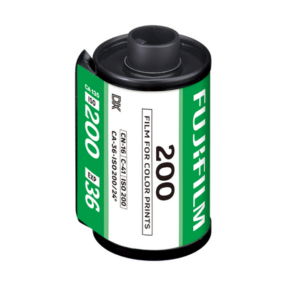 Fujifilm C200 / C400 35mm Color Negative Film Roll with 36 Exposures Shot for Point & Shoot Photography