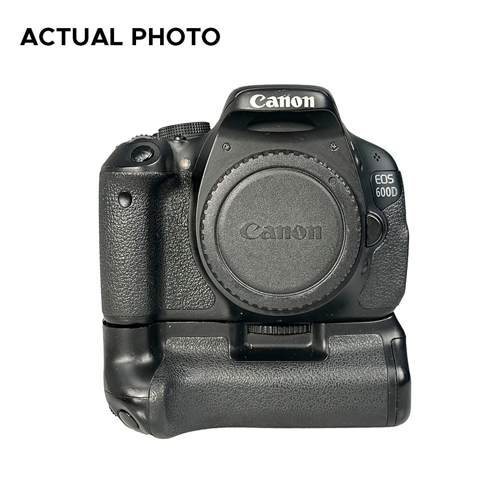 [PRE OWNED] Canon EOS 600D DSLR Camera (2nd Hand) 18 Megapixel, APS-C CMOS Sensor with Used EF-S 18-55mm MF / EF-S 55-250mm AF Lenses, 1080p 30fps Video, 3.2" Articulating LCD Screen Display and Live View Mode