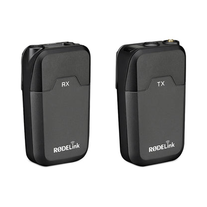 Rode RodeLink Filmmaker Kit (TX + RX) Digital On-Camera 2.4GHz Wireless Omnidirectiol Condenser Lavalier Microphone Set with 100m Max Operating Range, 3.5mm TRS Output, OLED Display, USB / AA Battery Power for Vlog Vlogging, Interviews