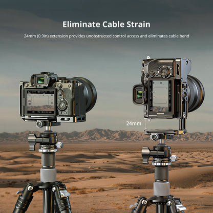 SmallRig L‑Shaped Mount Plate w/ AirTag Slot for Sony A7 V / A7R V / A7 IV / A7S III / A1 / A7R IV