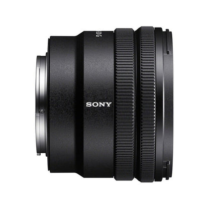 Sony E 10-20mm f/4 PZ G Ultra-wide-angle Zoom Lens with APS-C Sensor Format for E-Mount Mirrorless Digital Camera | SELP1020G