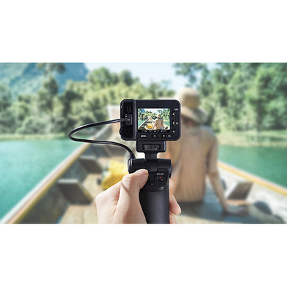 Sony ZV-1 Digital Camera with 24-70mm f/1.8-2.8 Zoom Lens, 20.1MP CMOS Sensor, UHD 4K30p Video Recording, 3.0" Side Flip- Out Touchscreen LCD and Built- in Directional 3-Capsule Mic for Content Creators and Vloggers - Black & White