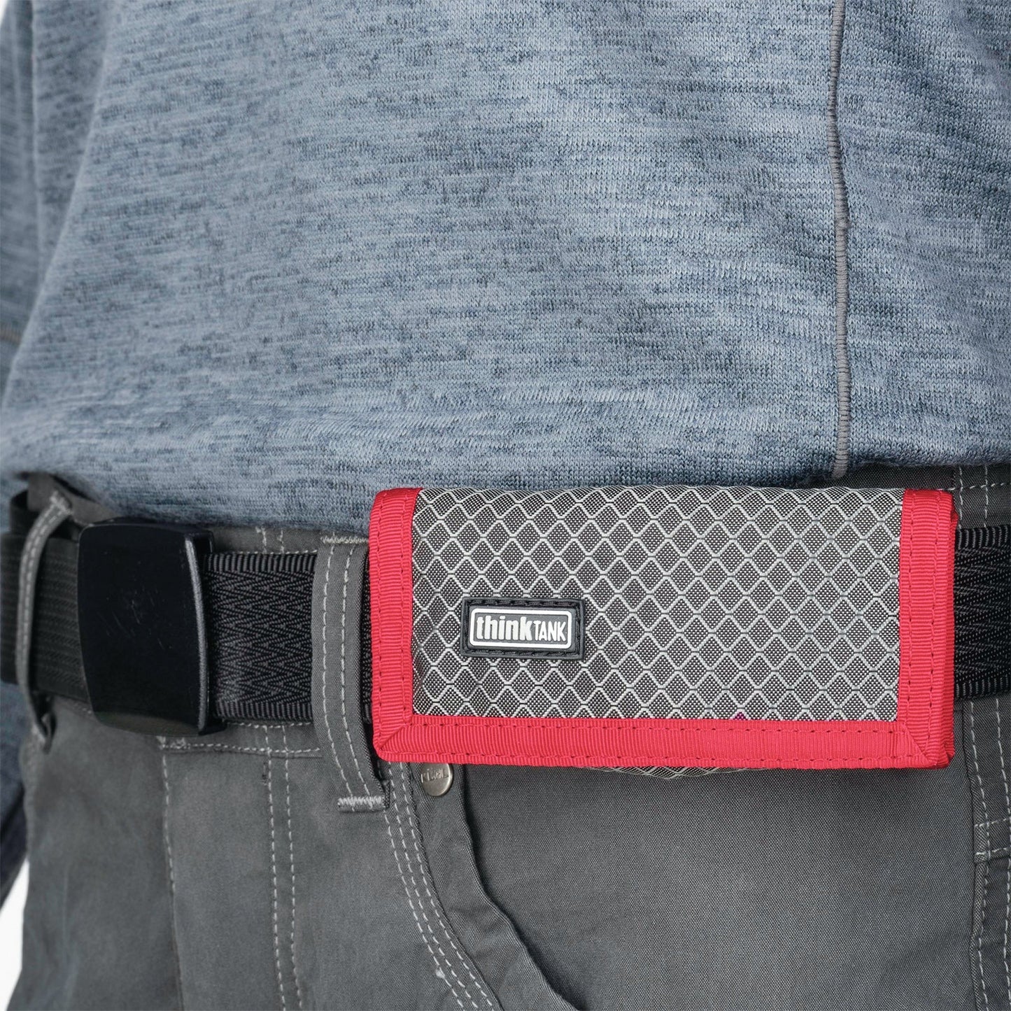 Think Tank Pee Wee Pixel Pocket Rocket ID and Memory Card Pouch Holder Wallet with 4 CF 3 SD Clear Slots and Hook / Loop Fasteners for Belt and Neck Strap for Camera Accessories