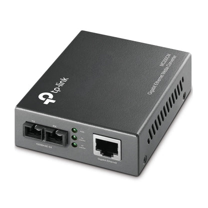 TP-Link MC200CM Gigabit Multi-Mode Media Converter Fiber Optic Transceiver with 0.55 km Extension Range, Full Duplex Mode, Auto-MDI/MDIX TP LINK TPLINK
