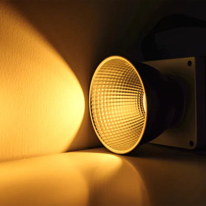Ulanzi LT005 L60B COB-On 60W Bi-Color Video Light with 2700-6500K CCT Color Temperature, OLED Display, Mini Bowens Mount and 12 Light Effects for Studio, Photo and Video | L057GBA1