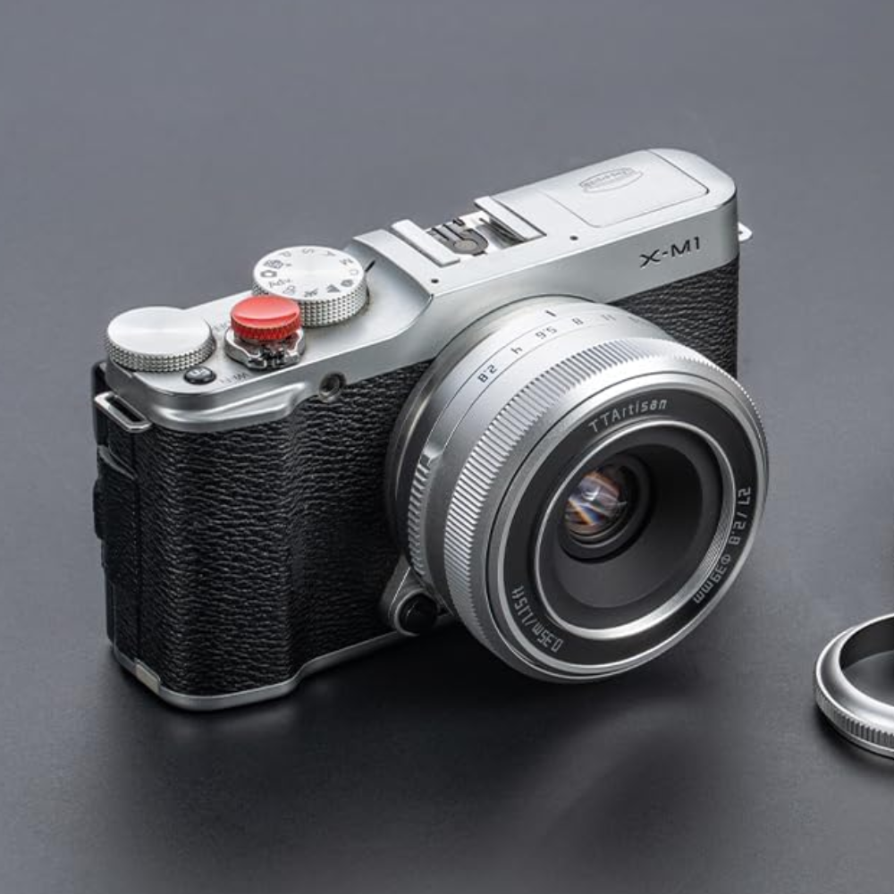 TTArtisan 27mm f/2.8 AF Autofocus APS-C Format FUJIFILM X Mount Portrait Pancake Prime Lens with STM Stepping AF Motor, 13.8" Focusing Distance and USB-C Port Firmware Upgrade for Photography | Black, Silver, Polar White