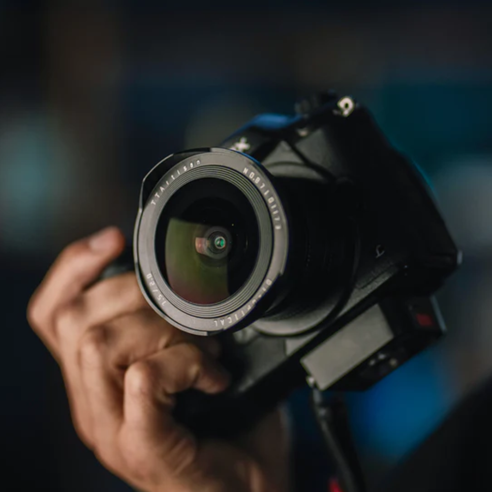TTArtisan 7.5mm f/2.0 APS-C Format Fisheye Lens Sony E | Nikon Z | M43 | Leica L | FUJIFILM X | Canon RF Mount Circular Large Aperture 180° Ultra Wide Angle with Full Metal Body, MF Manual Focus Ring for Panoramic Landscape Photography