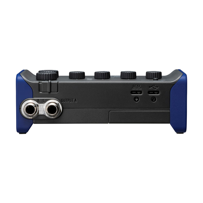 Zoom AMS-24 / AMS-44 Portable 4-Channel USB Audio Interface with XLR/TRS Combo Input Jack, Switchable Inputs, Stereo Link, 3.5mm Headphone Outputs, USB-C Interface and AA Battery Operation for Musicians AMS 24 AMS 44