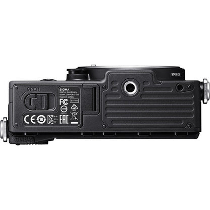 Sigma FP UHD 18 fps Shooting 4K30p Video with 12-Bit CinemaDNG Mirrorless Camera