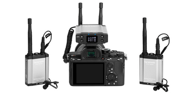 [CLEARANCE] Saramonic VLINK2 KIT2 2.4GHz Wireless Microphone System Perfect for Field Recording, News Broadcast and Interviews (TX+TX+RX)