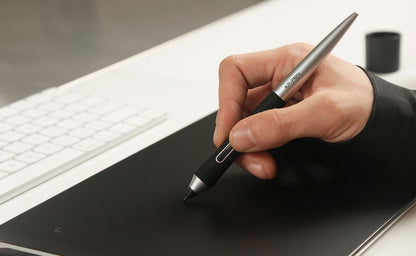 [CLEARANCE] XP-Pen AC61 PA1 Battery-Free Stylus and Pen Holder with 60 Degrees Tilt Support Function and 8192 Levels of Pressure Sensitivity with One-Click Toggle Buttons for Deco Pro Series