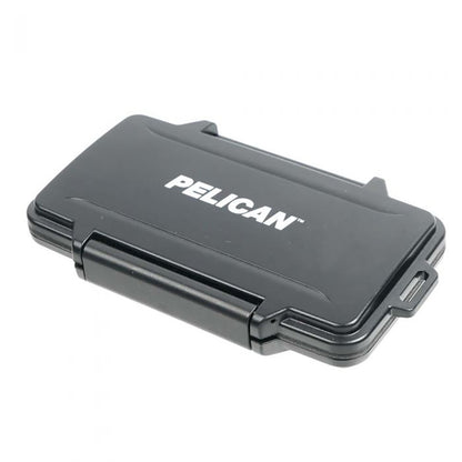 [CLEARANCE] Pelican 0945 Memory Card Case Waterproof Crushproof Dustproof Hard Casing with Removable Liner (Fits 6 Flash Cards)