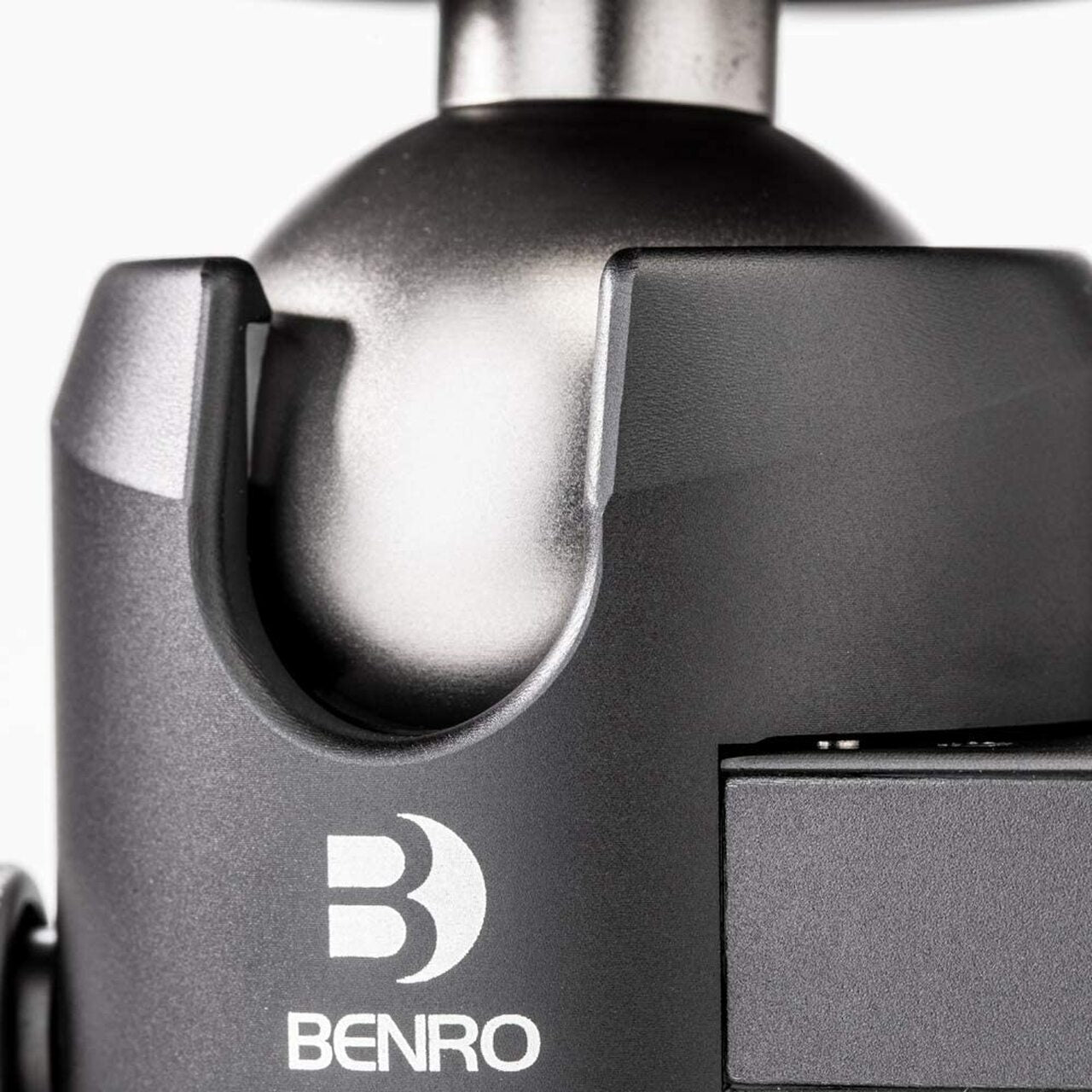 Benro GX35 Two Series Low Profile Aluminum Ball Head with Arca-Type Quick Release Plate and 35kg Load Capacity for Camera Tripod