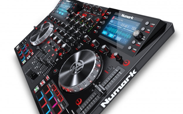 Numark NVII - Intelligent Dual-Display Controller for Serato DJ