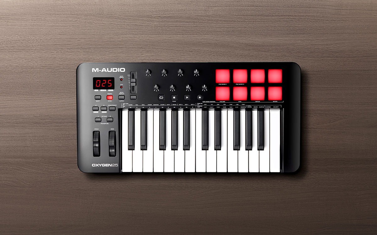 M-Audio Oxygen 25 MKV USB MIDI Controller with Smart Controls and Auto-Mapping
