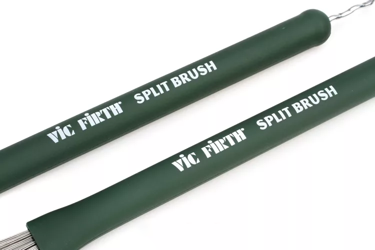Vic Firth SB Two Tiered Medium Gauge Florian Inspired Metal Split Jazz Drum Brushes with Rubber Handles and Retractable Pull Rod