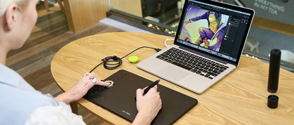 [CLEARANCE] XP-Pen DECO02 Drawing Tablet 10 x 5.63 inch with 5080 LPI resolution with 8192 Pressure Levels Sensitivity and 60 Degrees Tilt Function for Mac OS, Windows and Digital Arts
